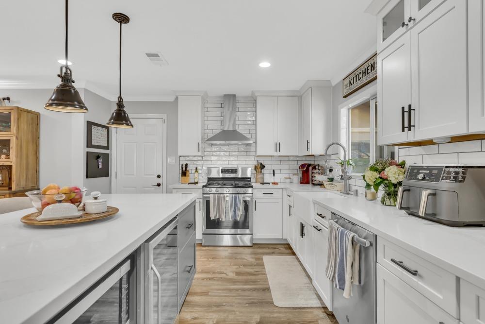 3534 Altamont