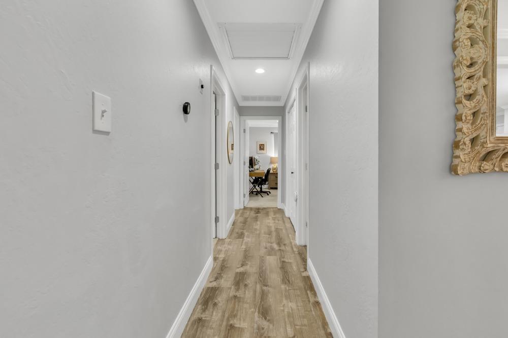 3534 Altamont