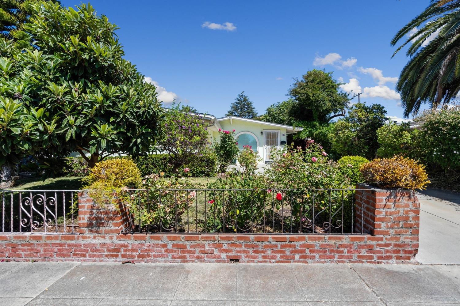 326 Greenlake Drive