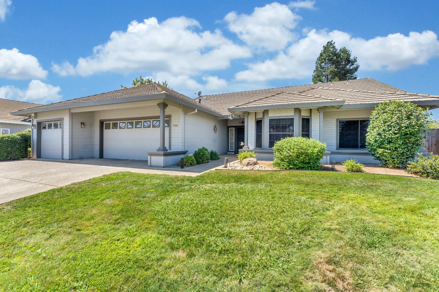 368 Emerald Oak Drive