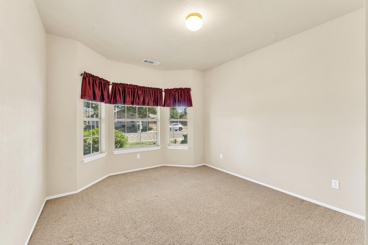 368 Emerald Oak Drive
