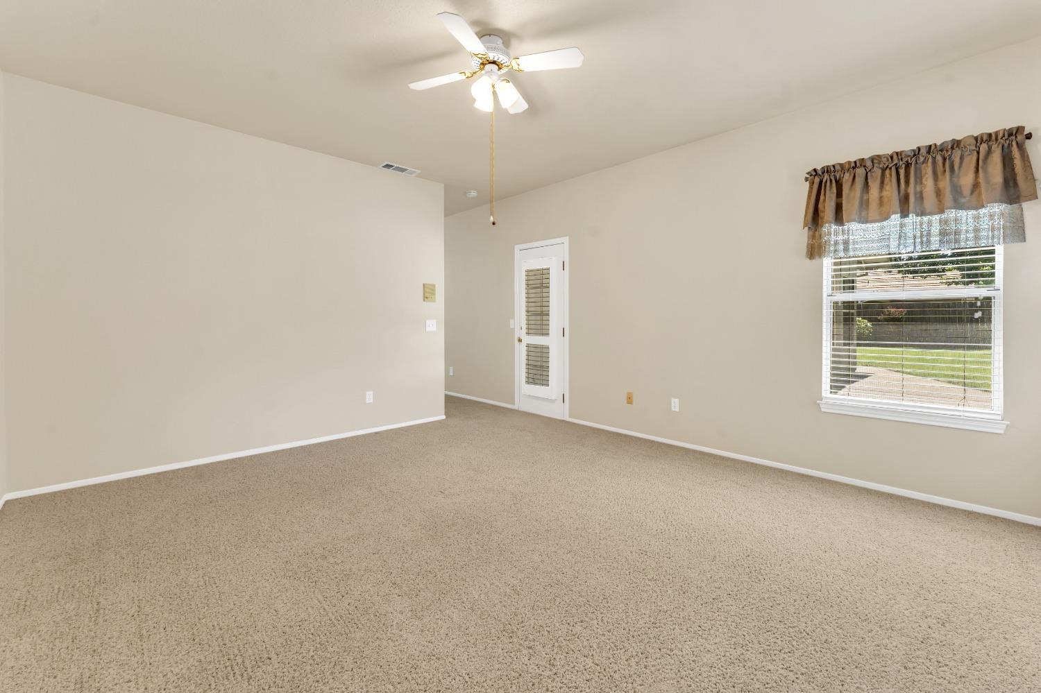 368 Emerald Oak Drive