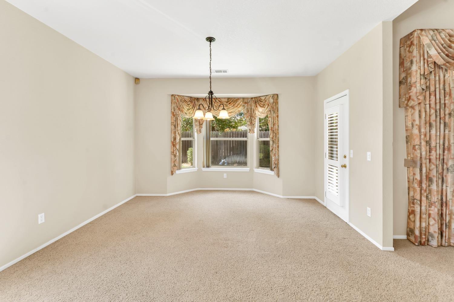 368 Emerald Oak Drive