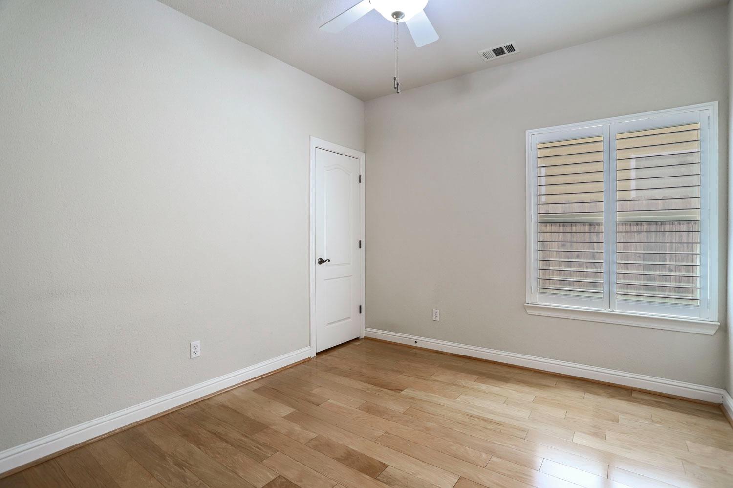 1126 Havlicek Lane