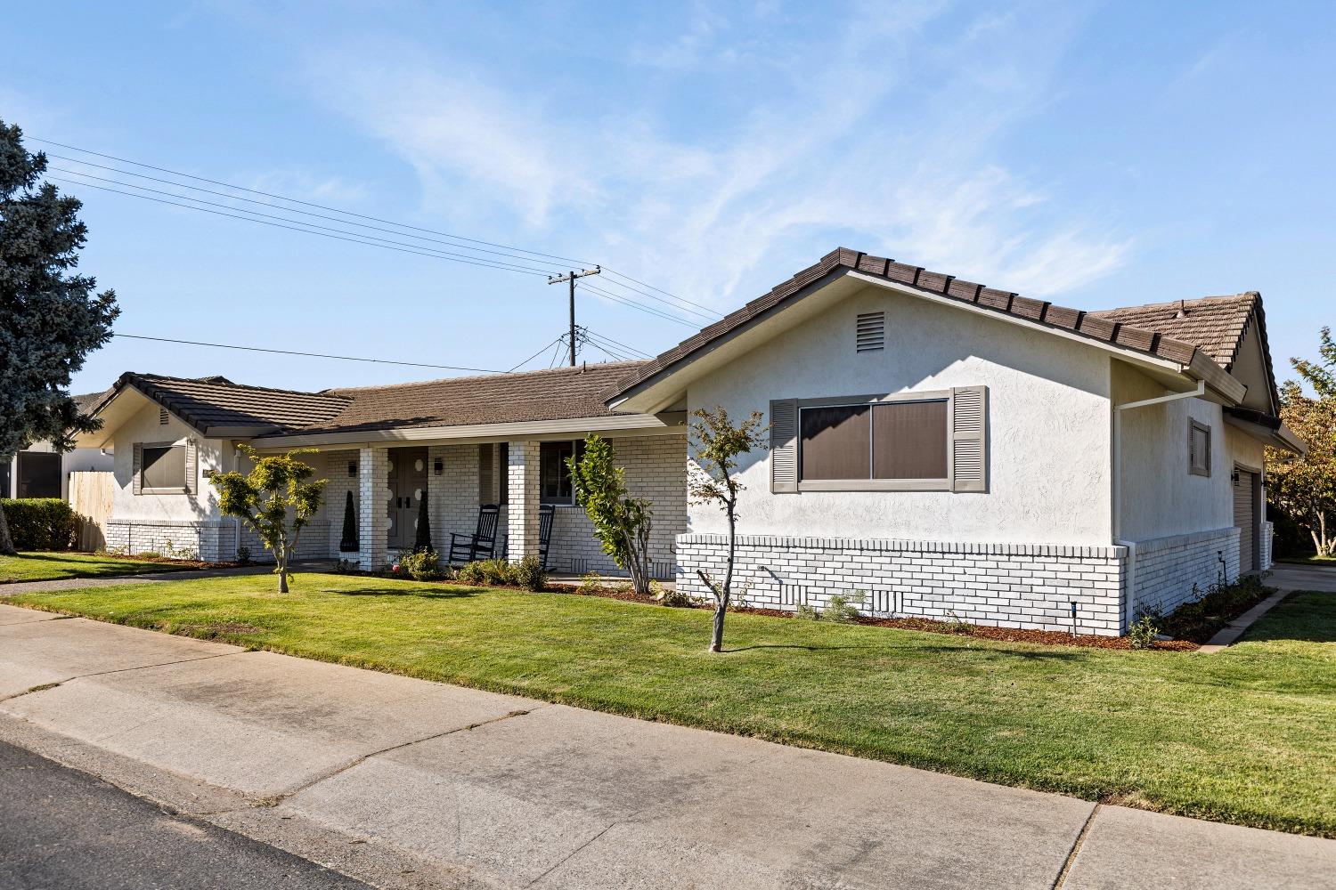 731 Birchwood Drive