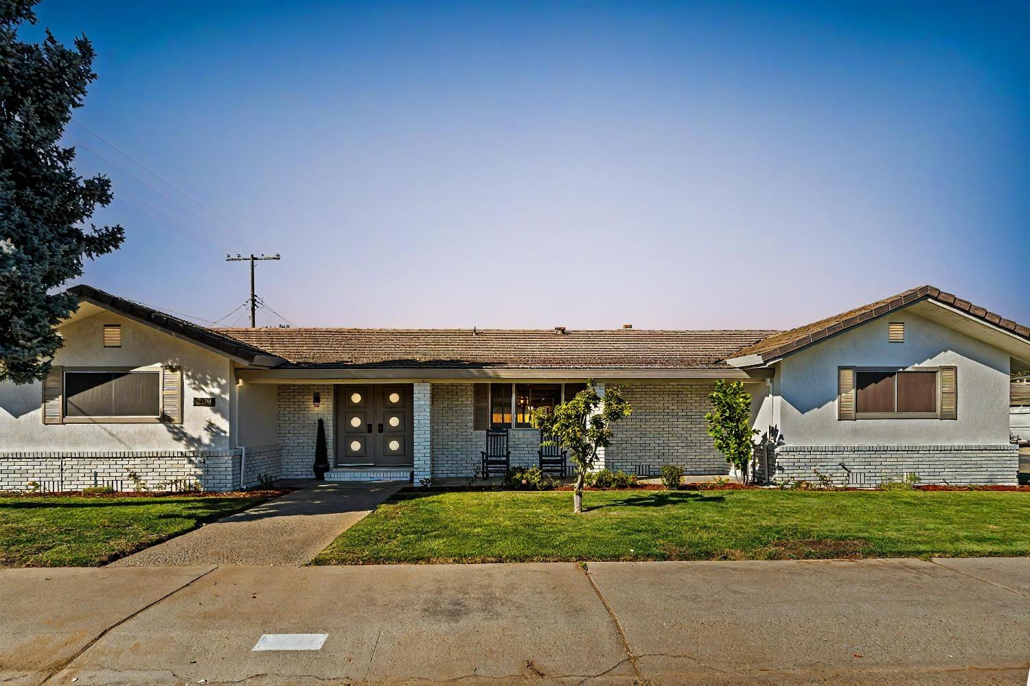 731 Birchwood Drive