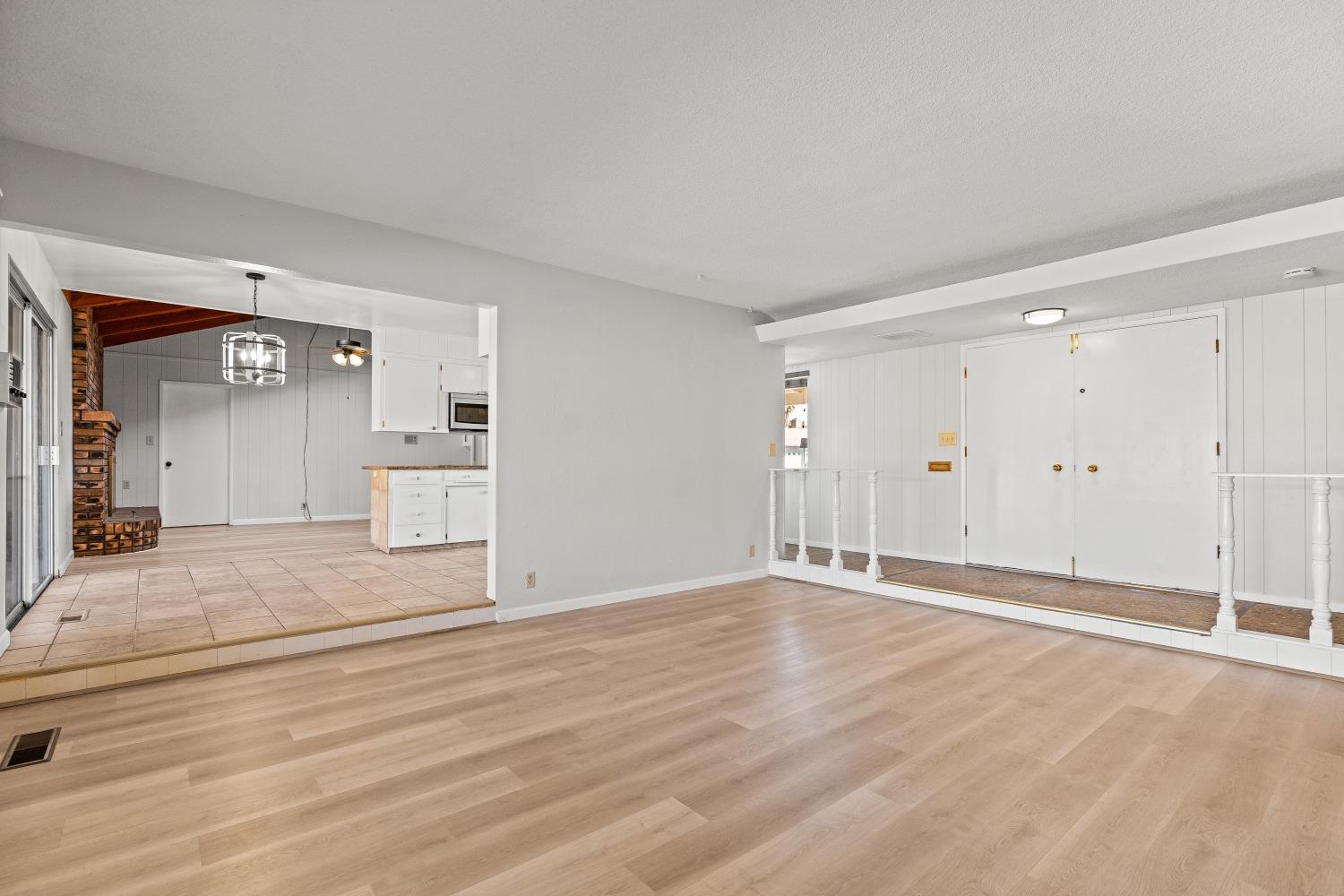 731 Birchwood Drive