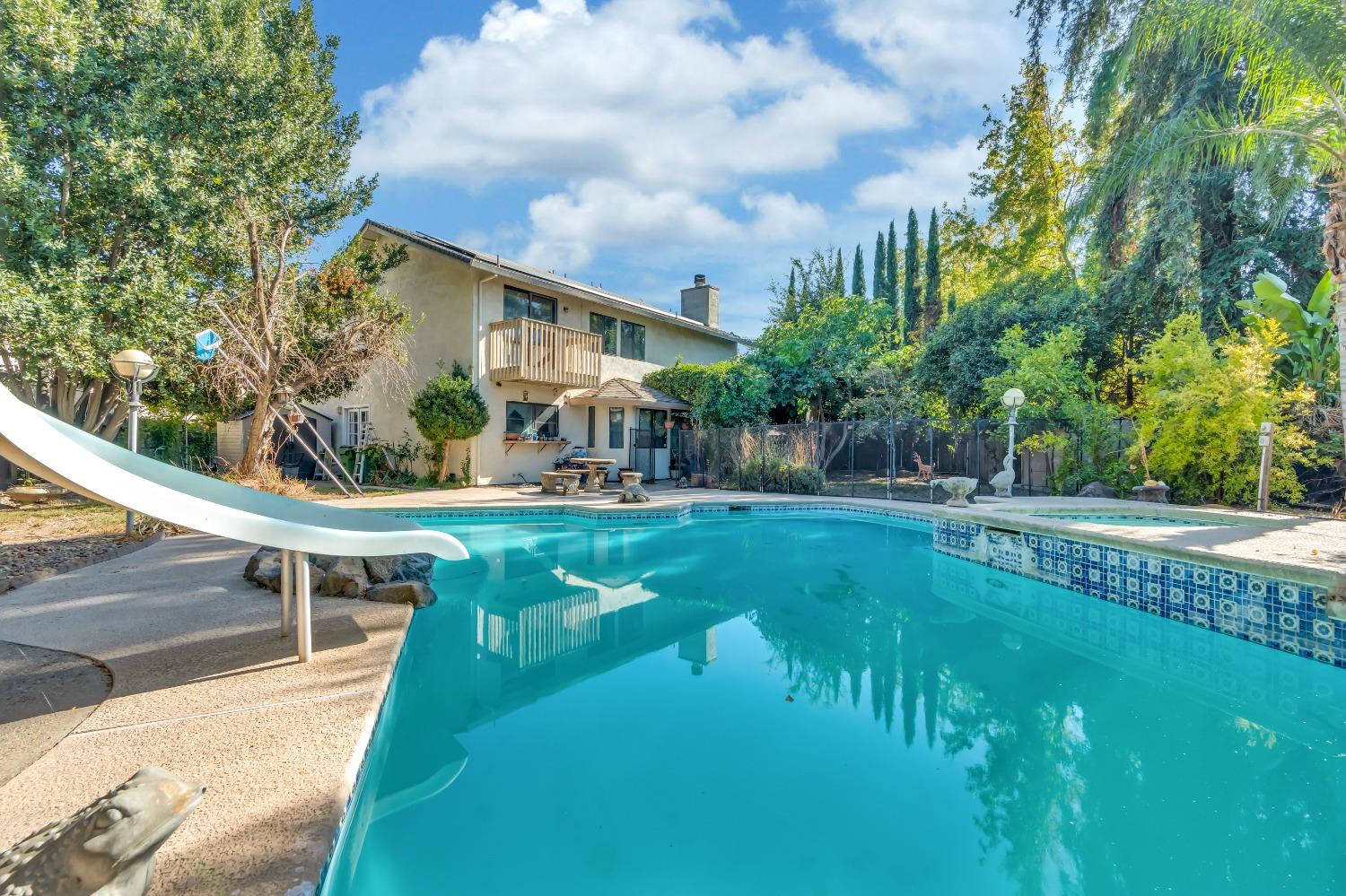 9727 Majestic Lane