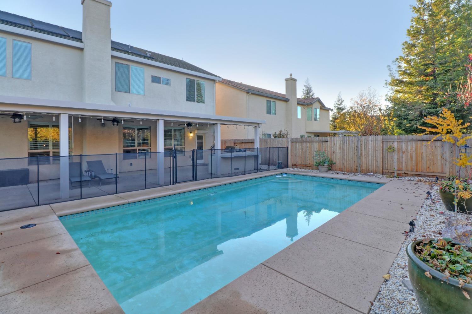 1609 Red Squirrel Street