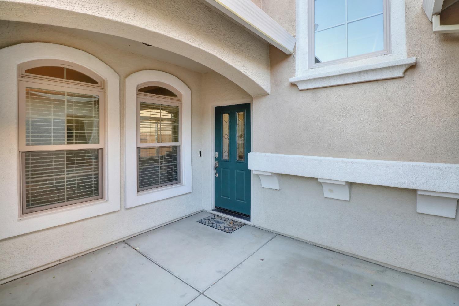 1609 Red Squirrel Street