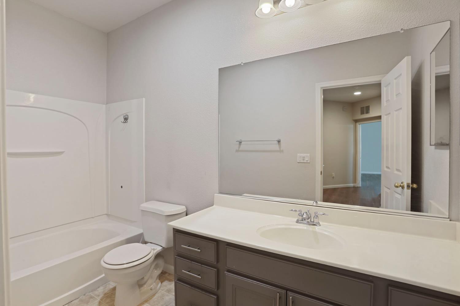 7515 Sheldon Road 4103