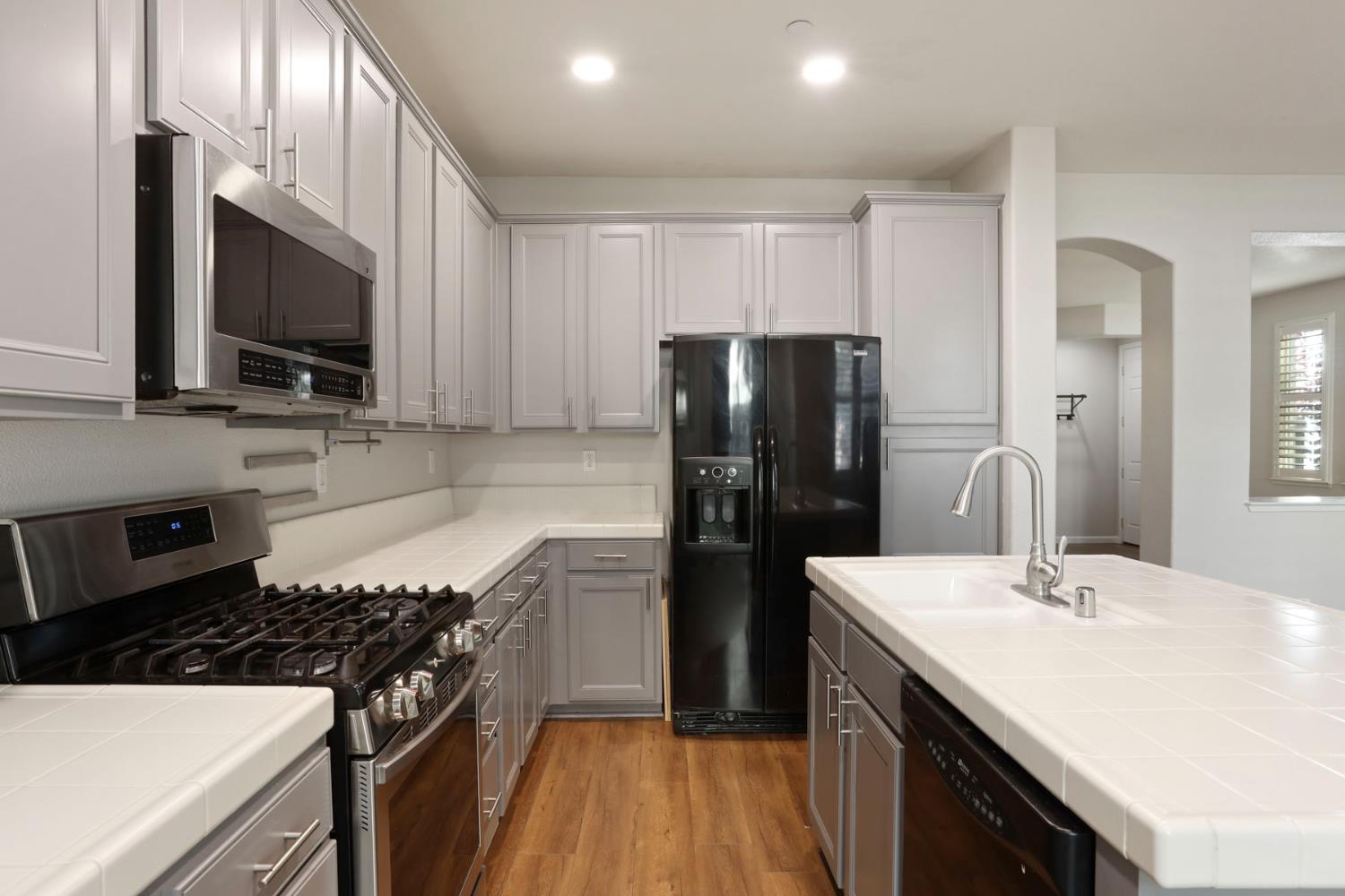 7515 Sheldon Road 4103