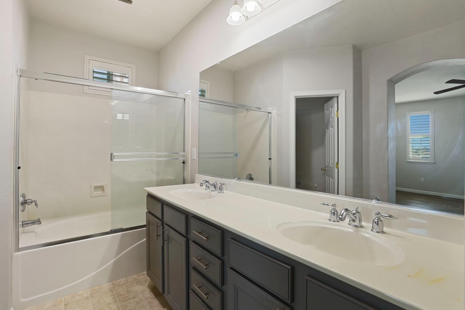 7515 Sheldon Road 4103
