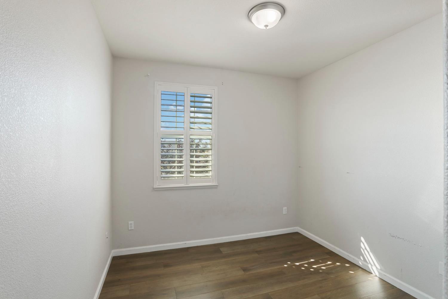 7515 Sheldon Road 4103