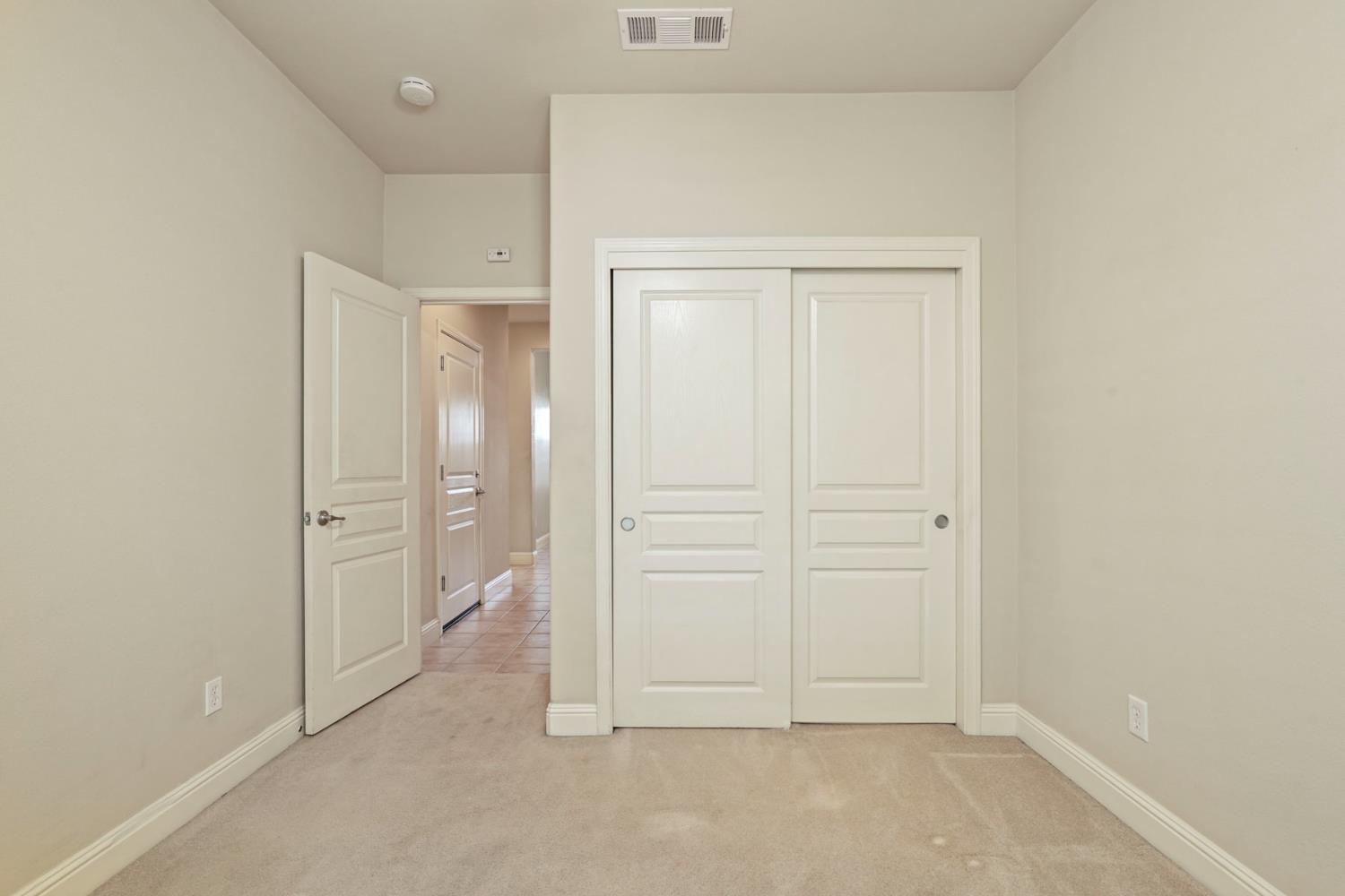 2454 Legacy Way