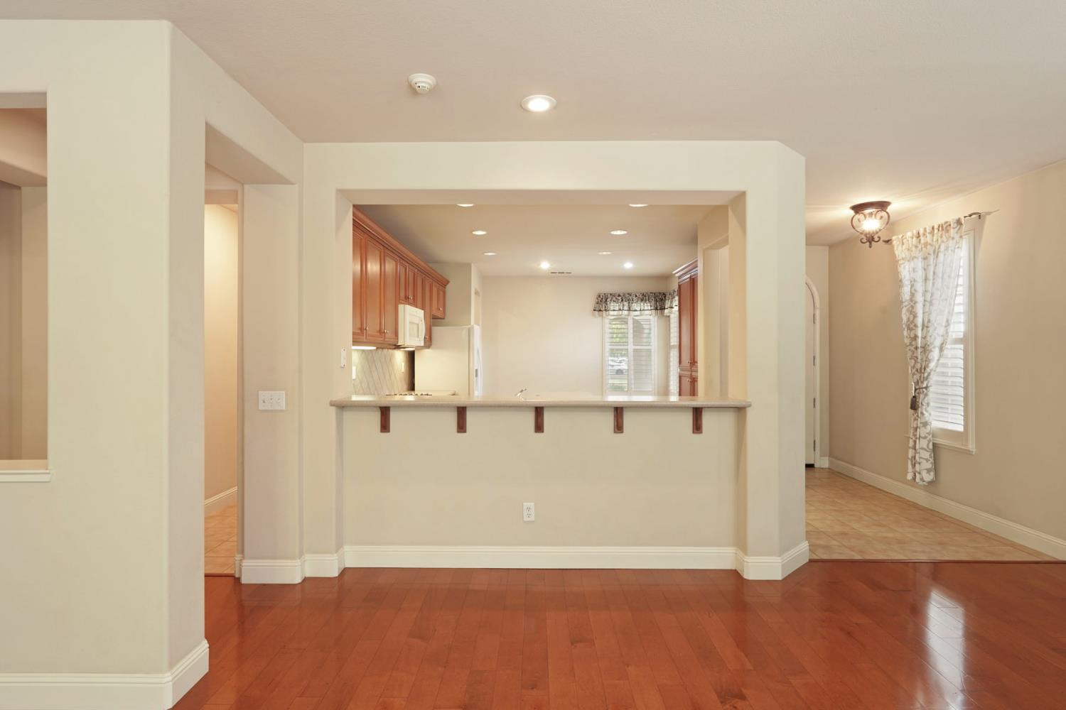 2454 Legacy Way
