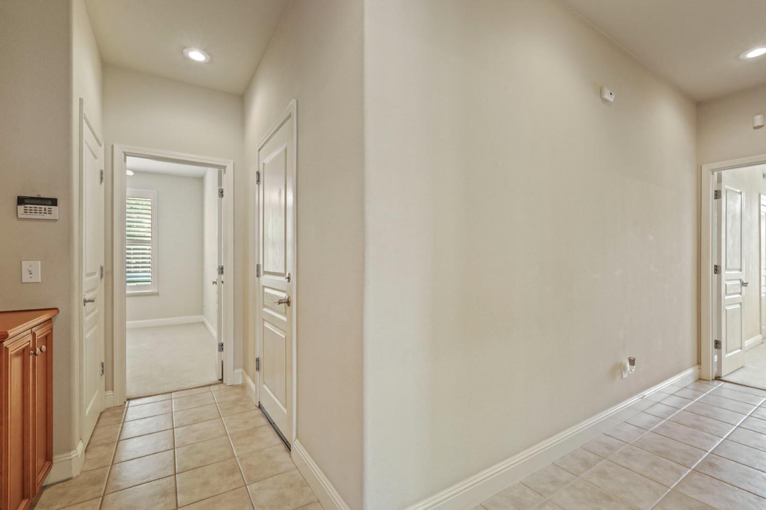 2454 Legacy Way