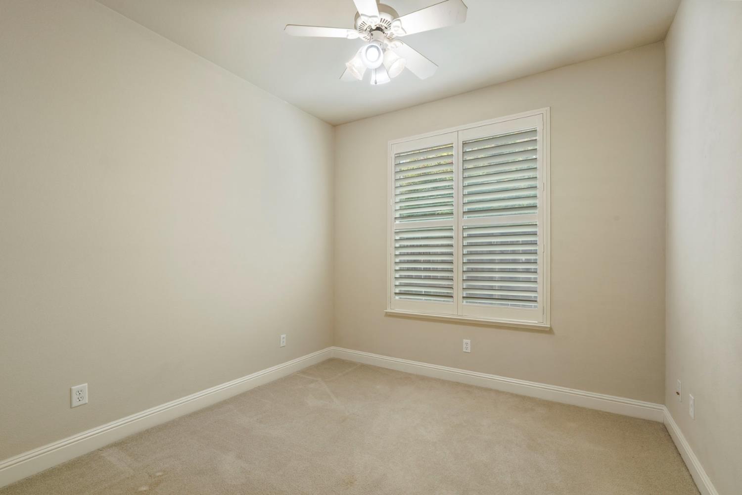 2454 Legacy Way