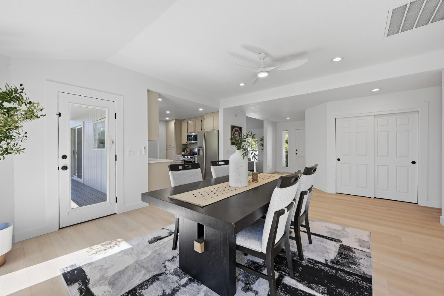 3020 Oakwood Road