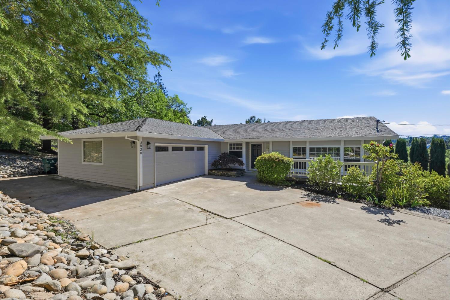 3020 Oakwood Road