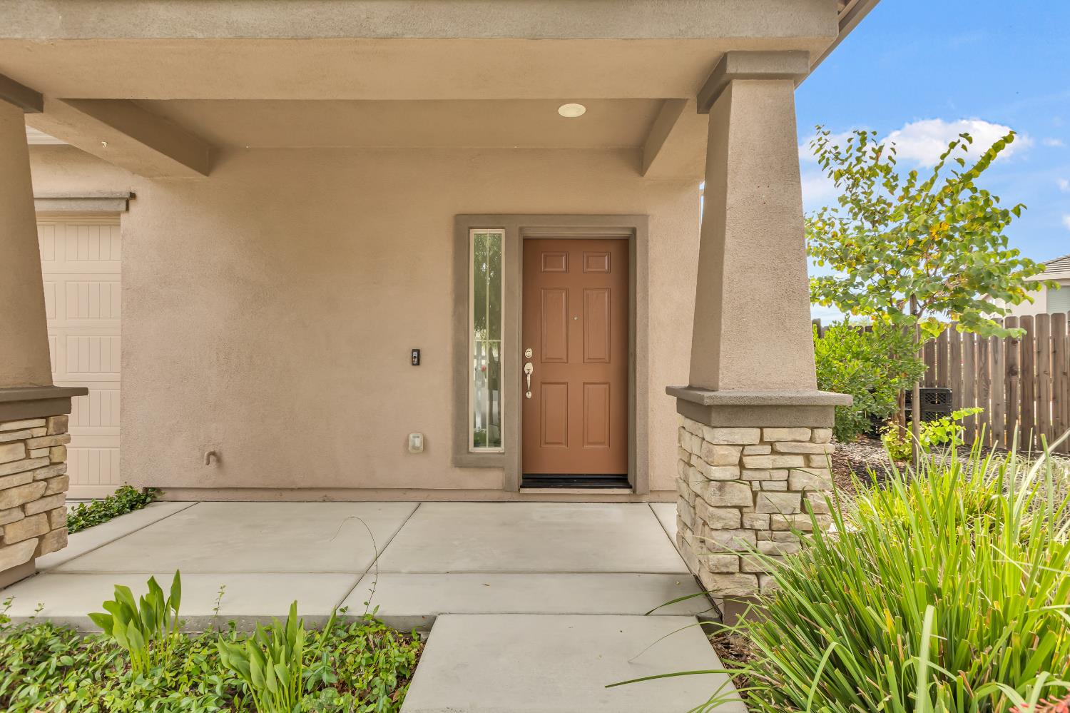 2816 Balaton Court