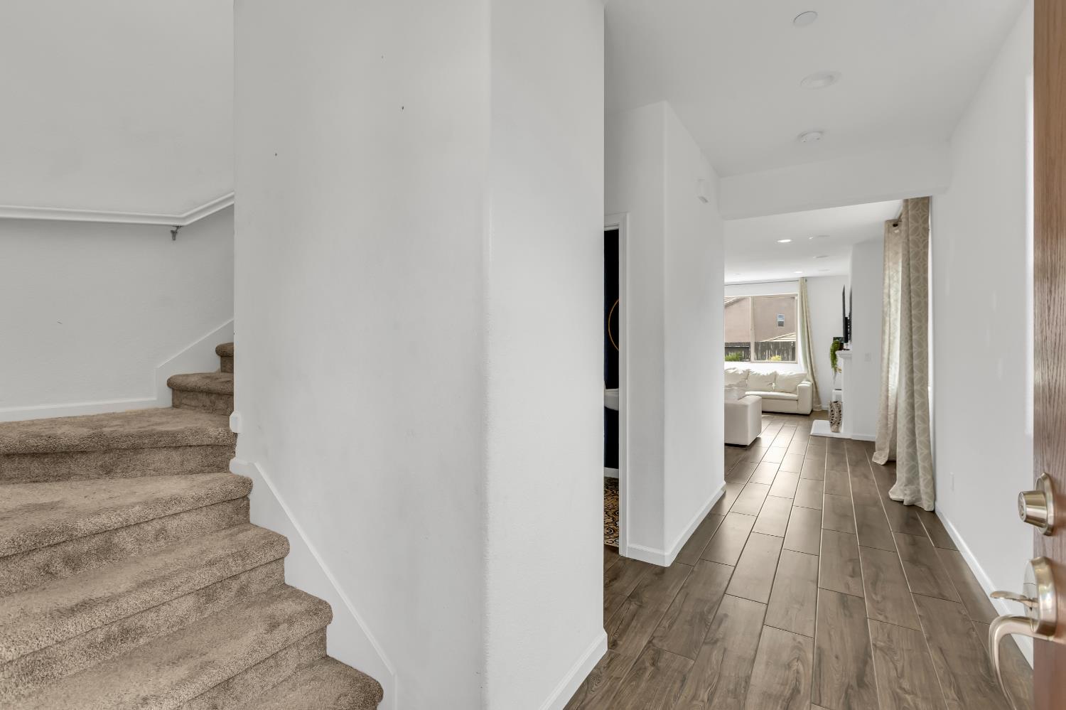 2816 Balaton Court