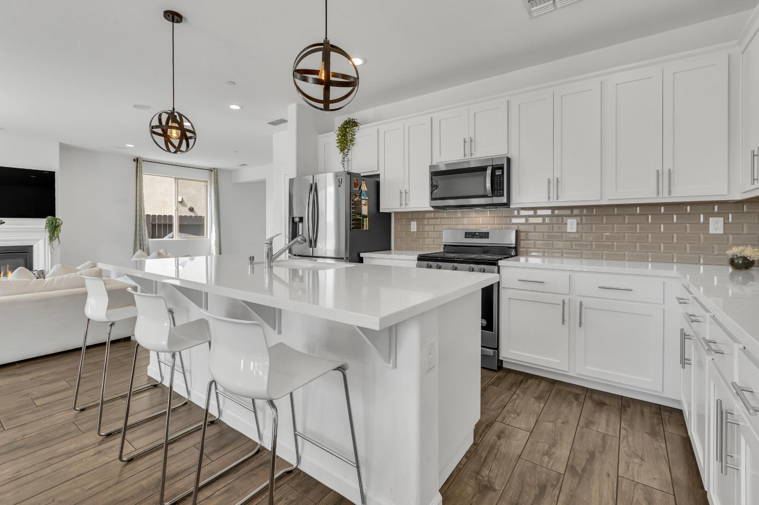 2816 Balaton Court