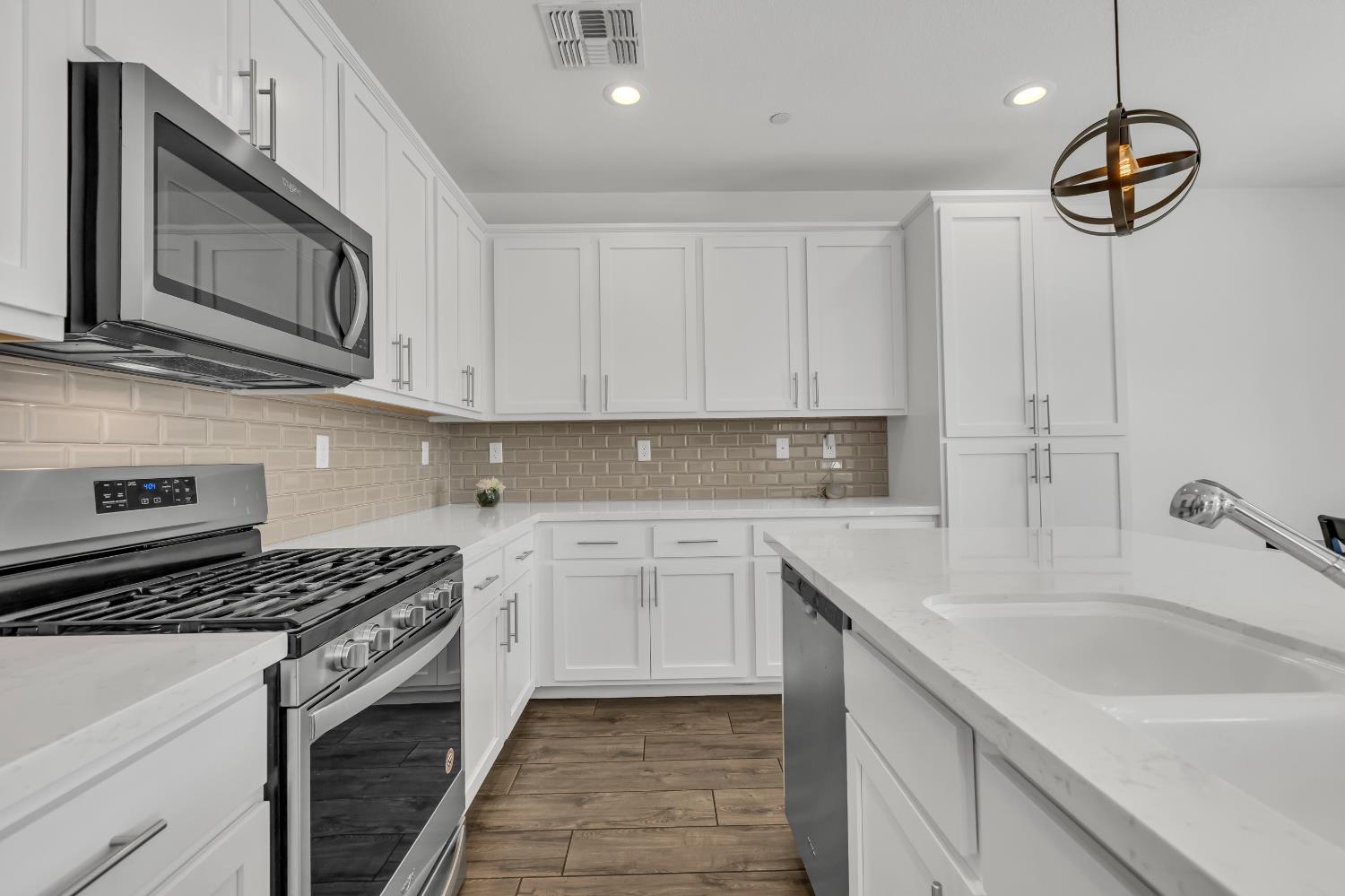 2816 Balaton Court