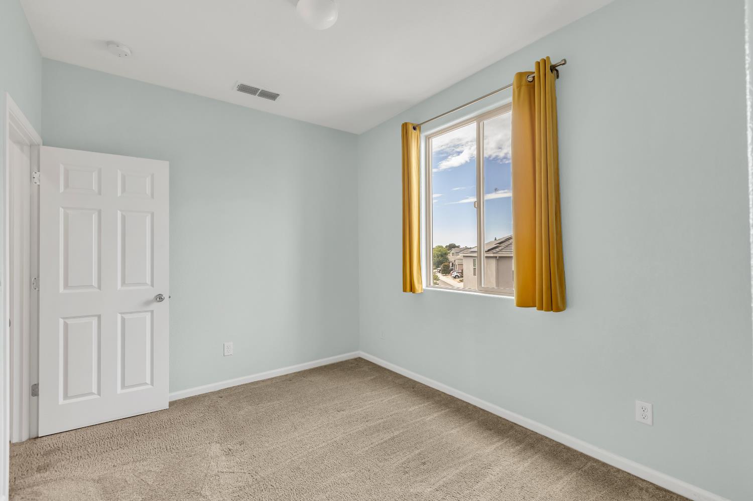 2816 Balaton Court