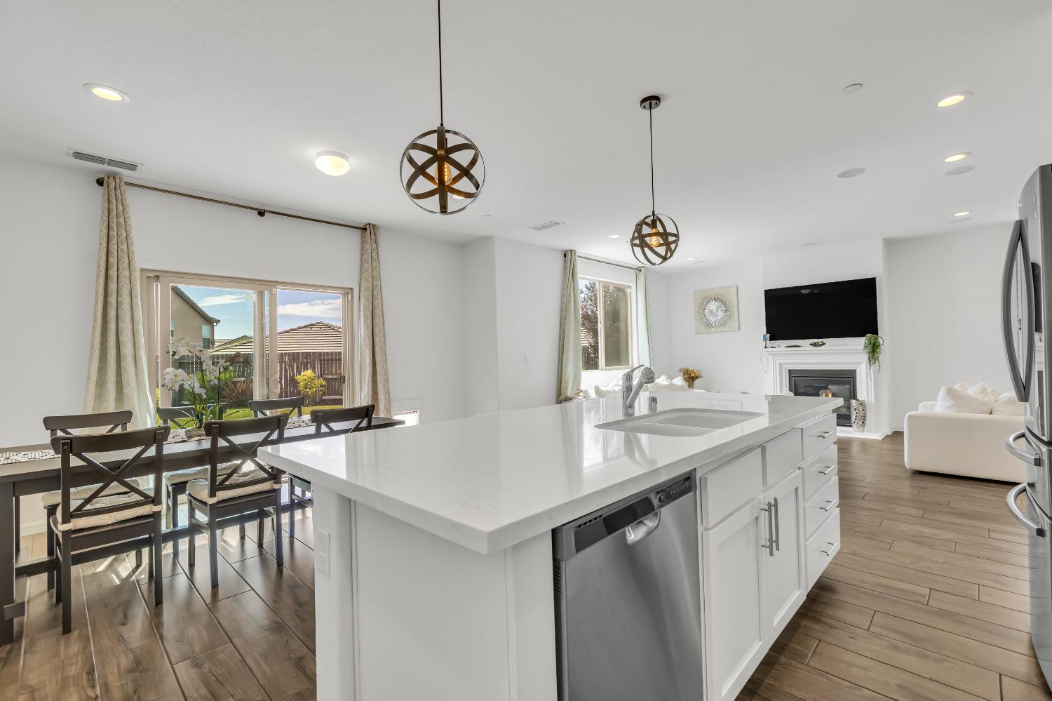 2816 Balaton Court