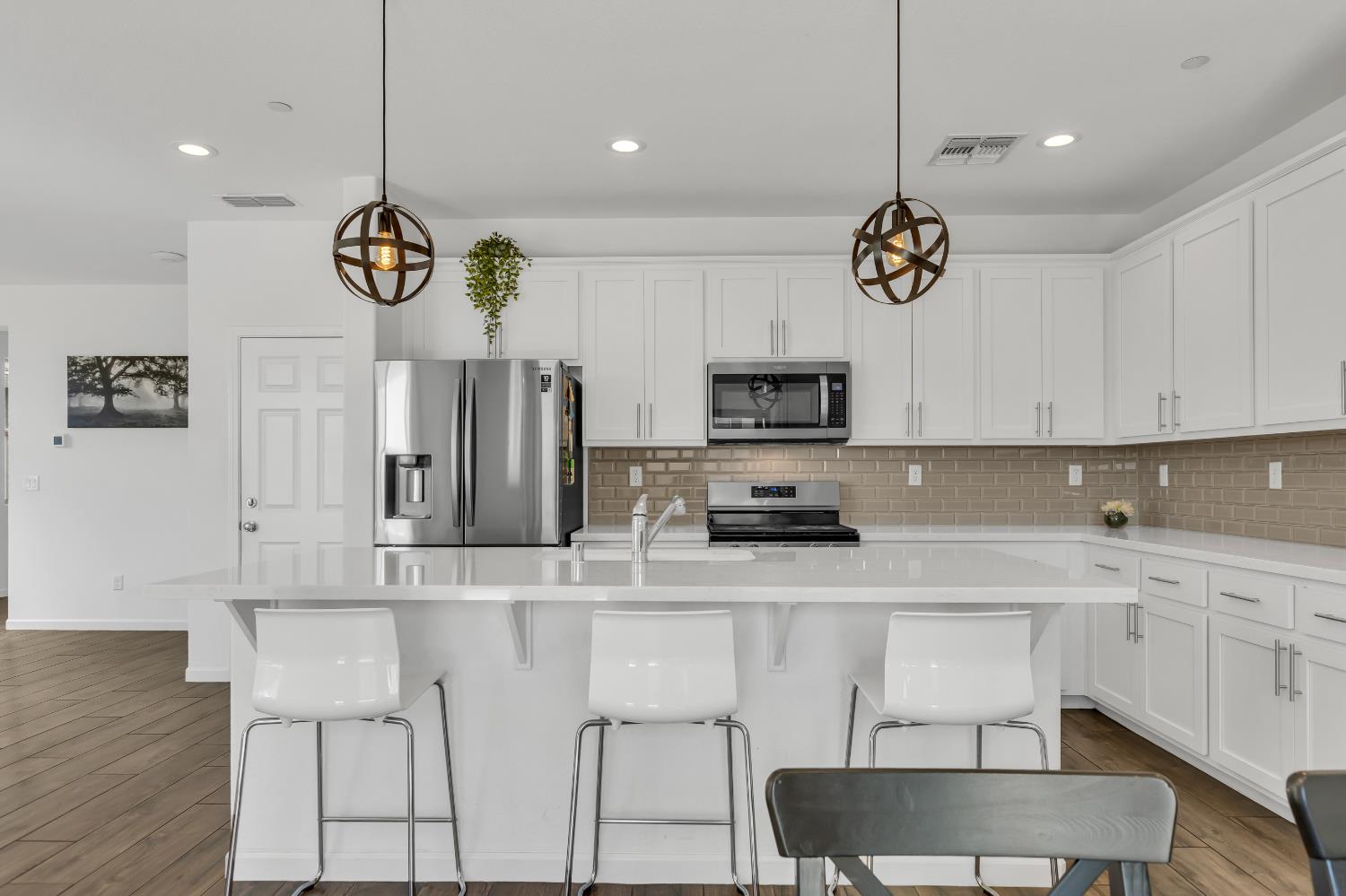 2816 Balaton Court