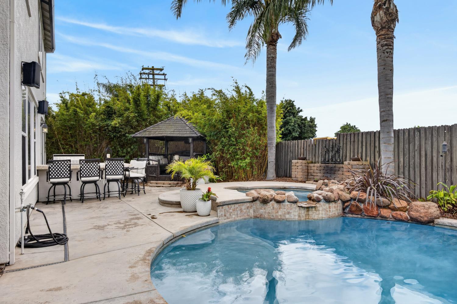 552 Denier Court