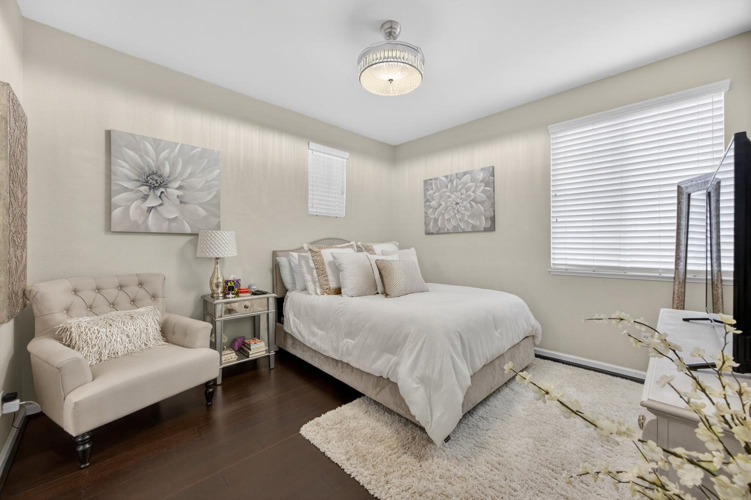 552 Denier Court