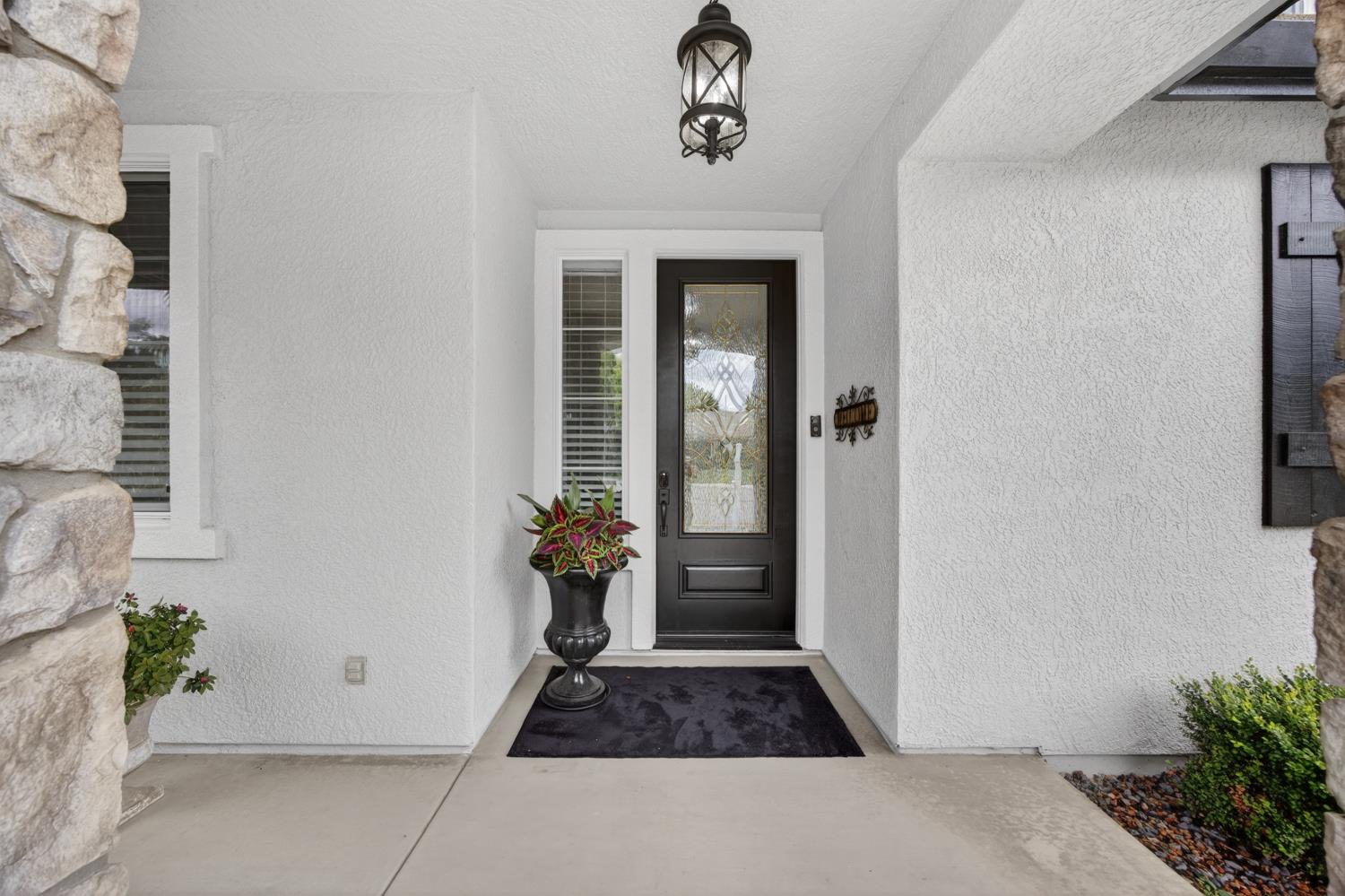 552 Denier Court