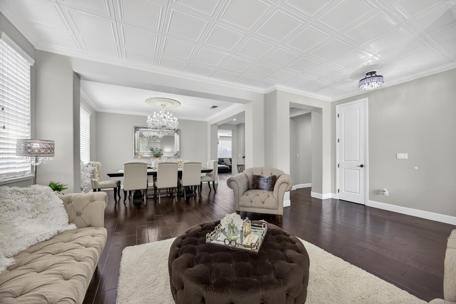 552 Denier Court