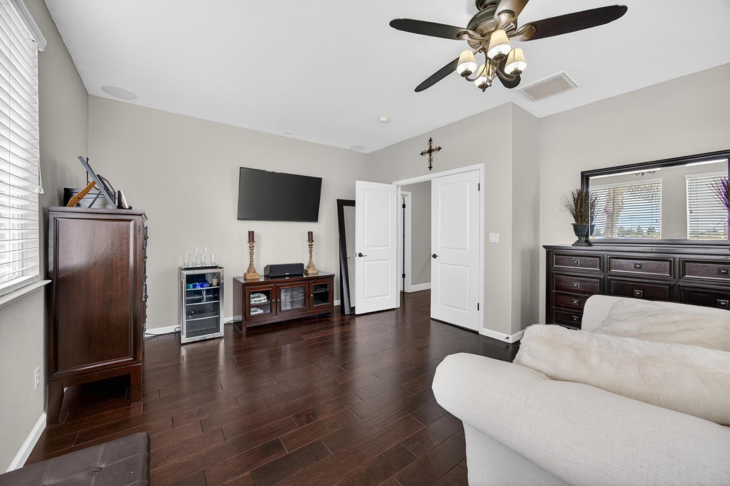552 Denier Court