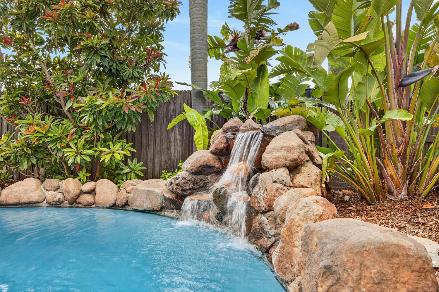 552 Denier Court