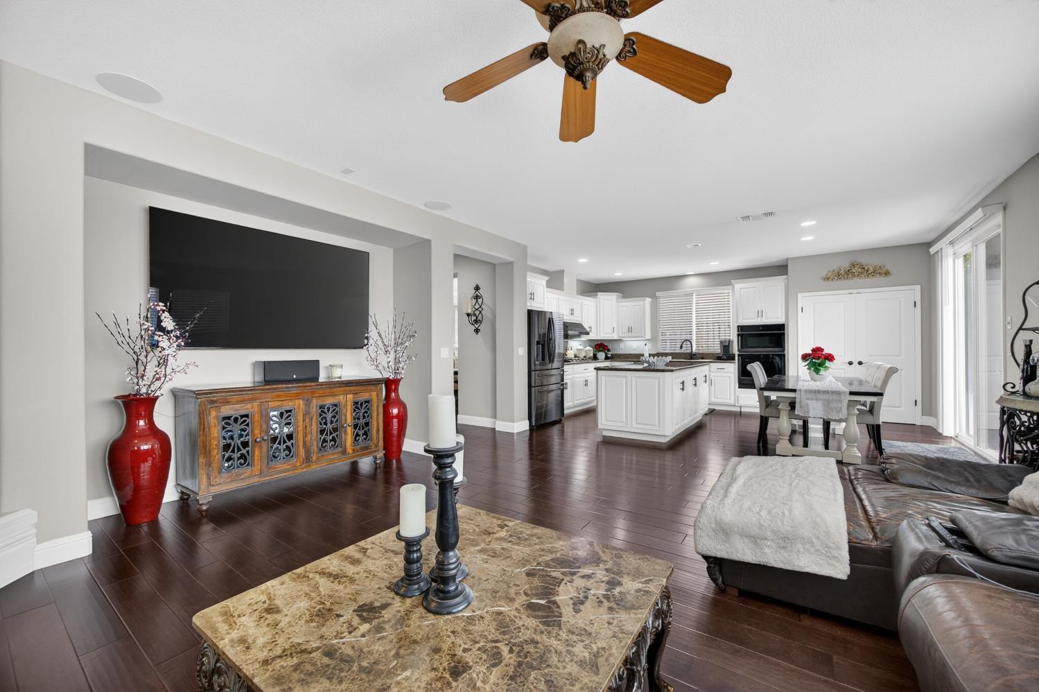 552 Denier Court