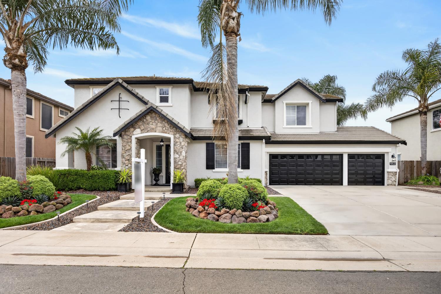 552 Denier Court