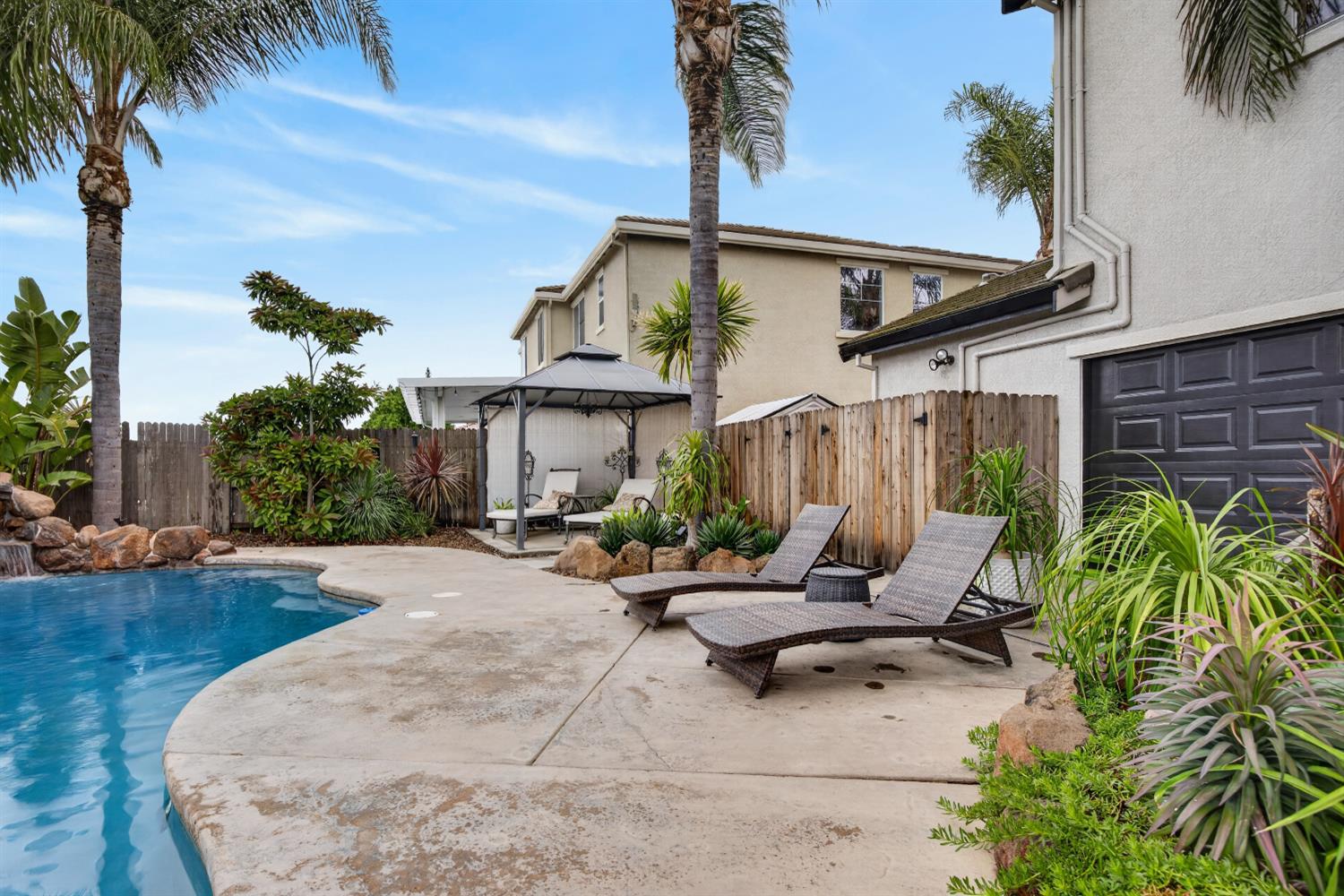 552 Denier Court