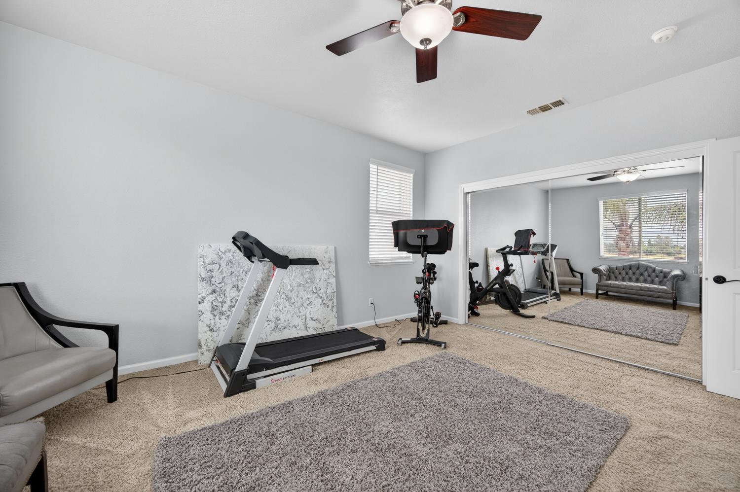 552 Denier Court