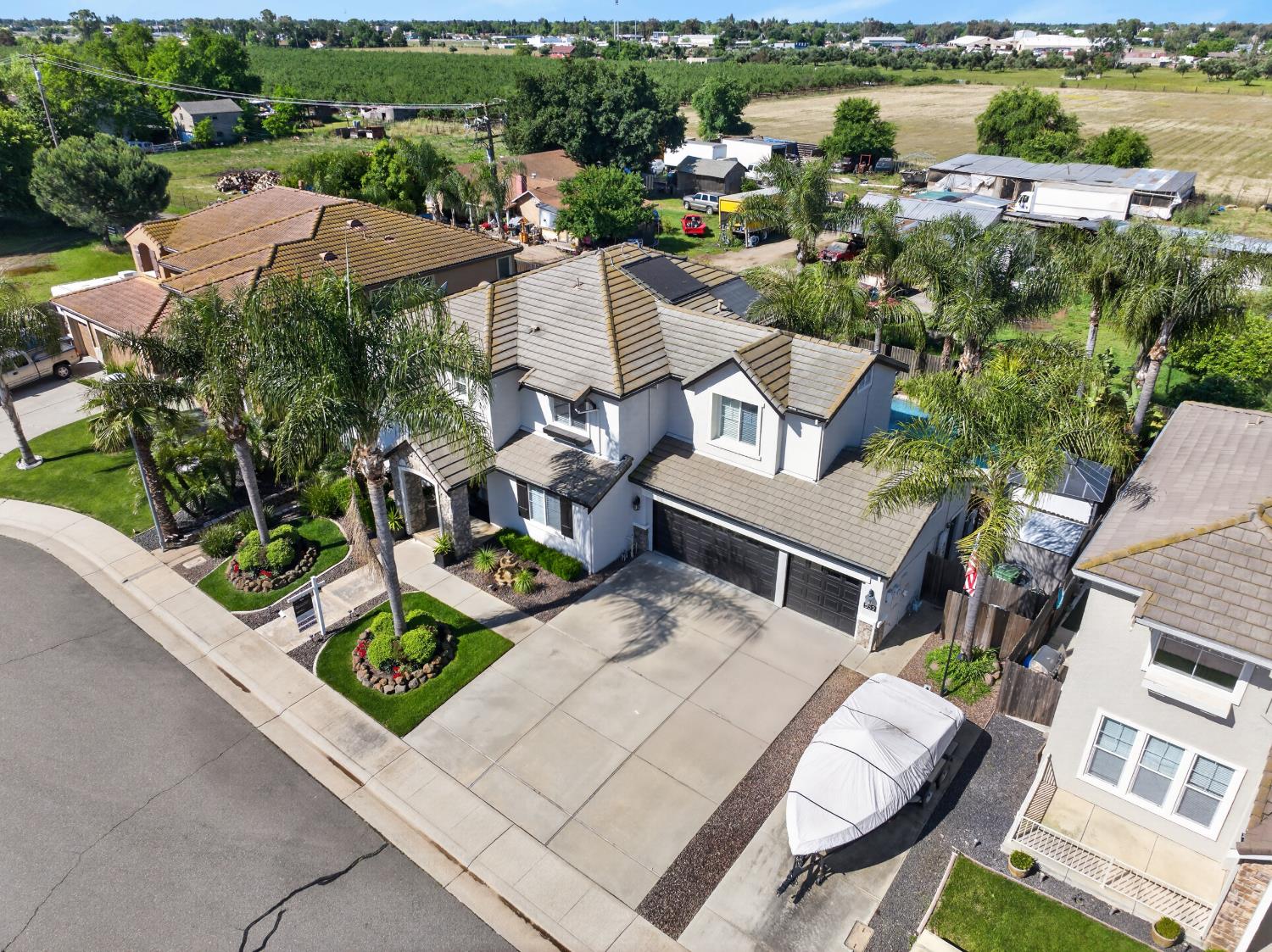 552 Denier Court