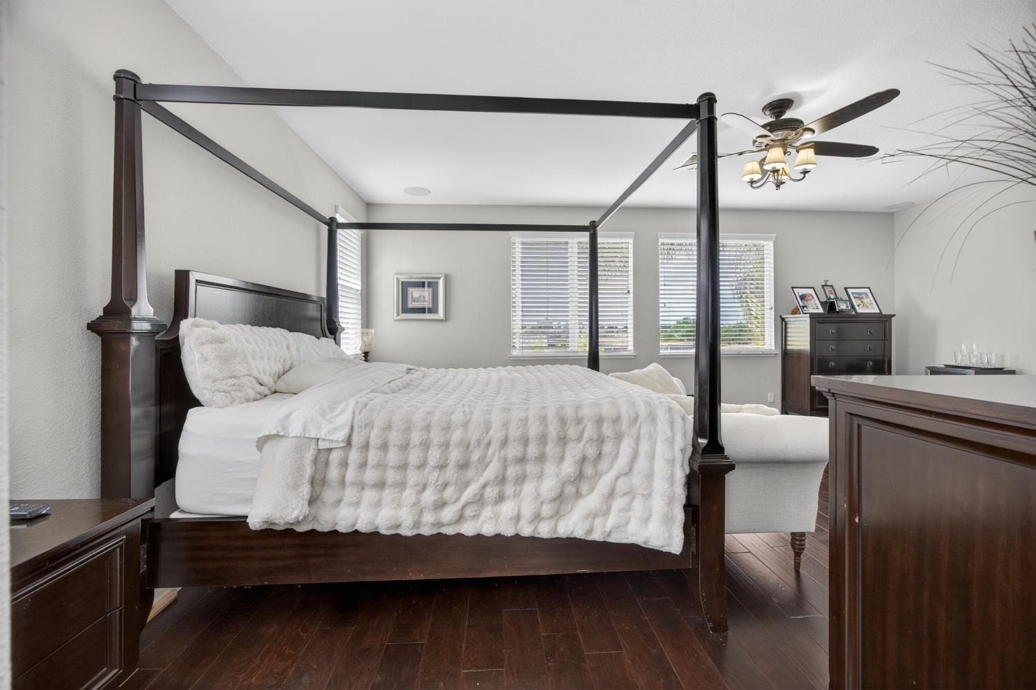 552 Denier Court