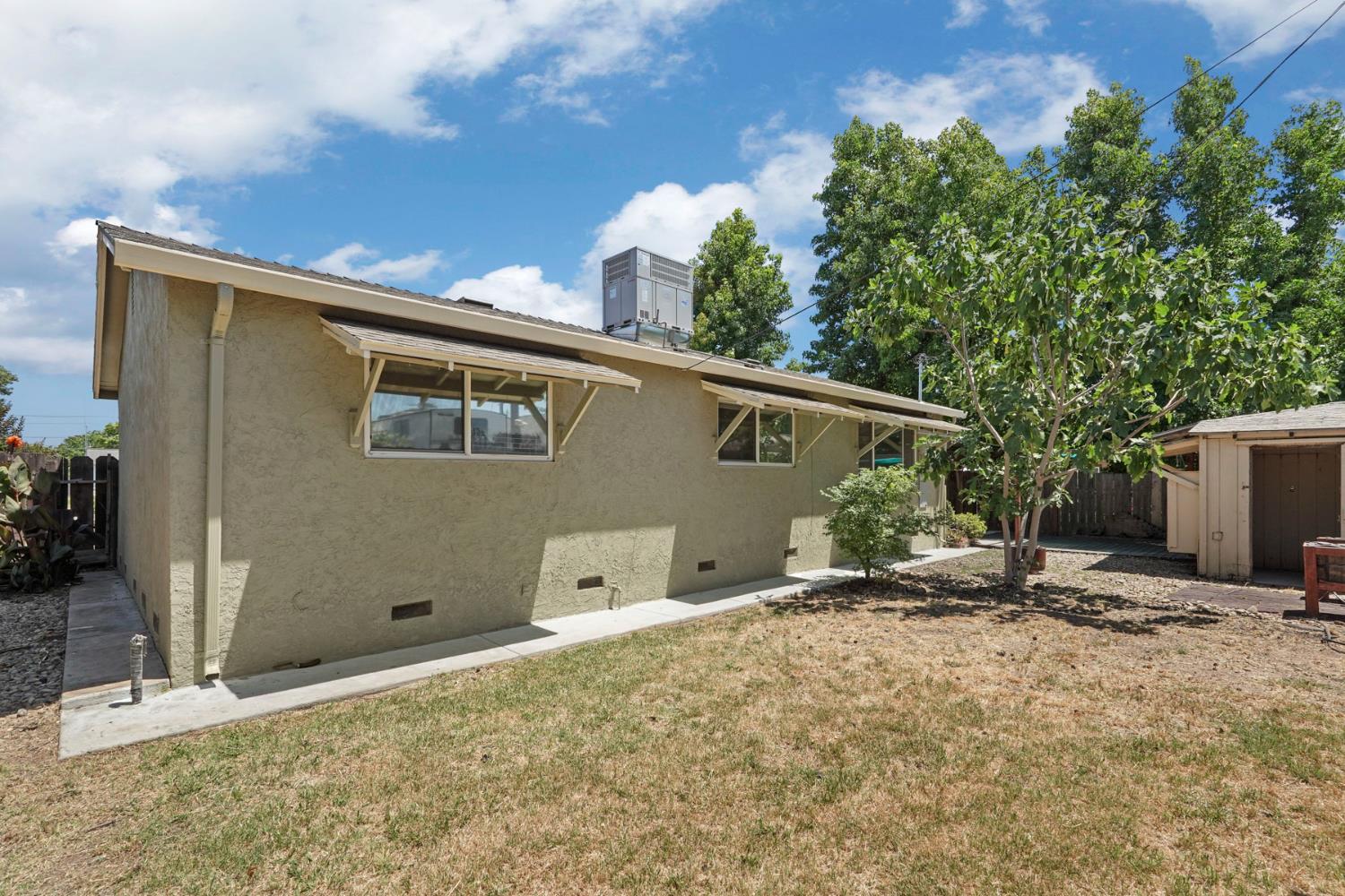 712 Almond Court