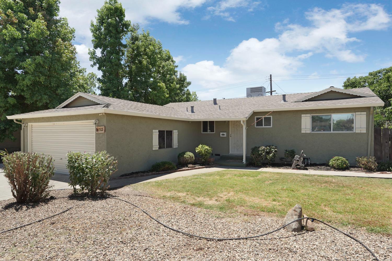 712 Almond Court