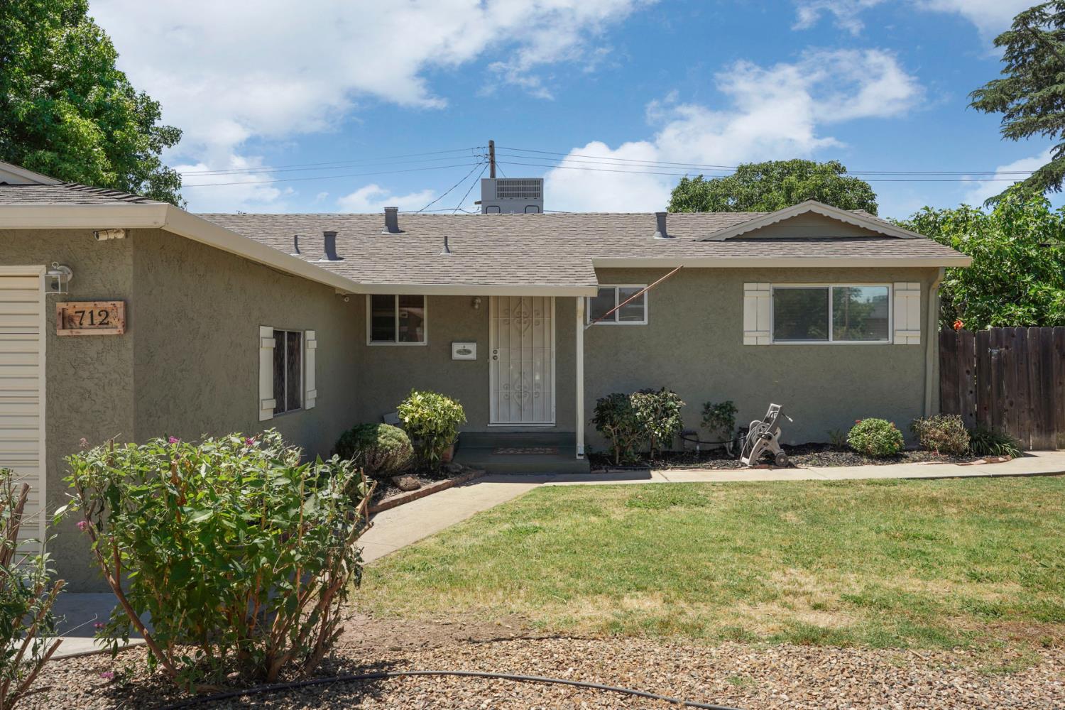 712 Almond Court