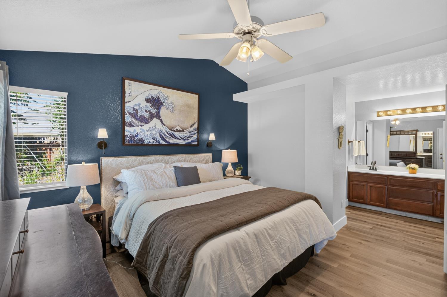 893 Black Canyon Court