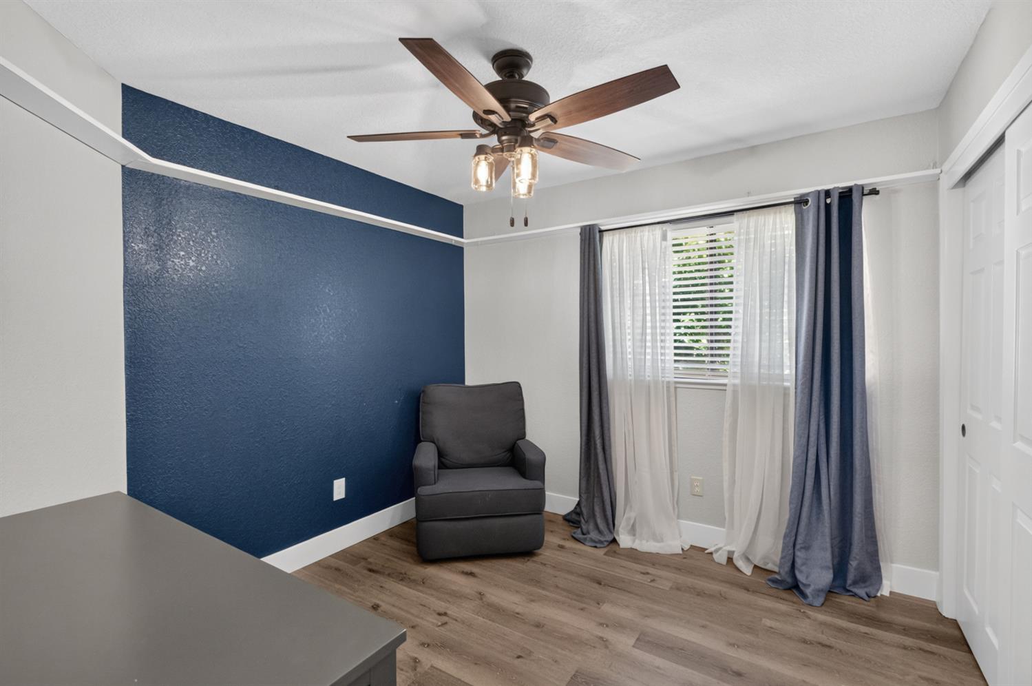893 Black Canyon Court