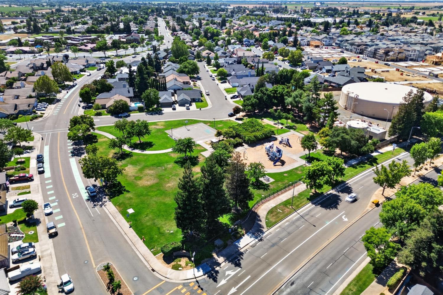 893 Black Canyon Court