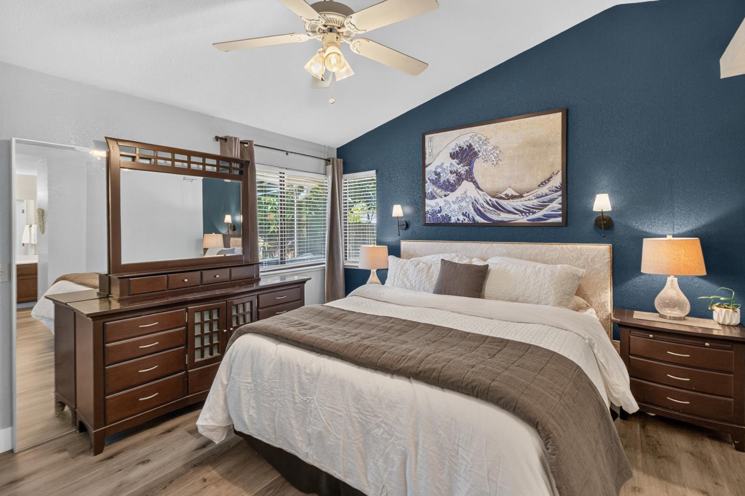 893 Black Canyon Court